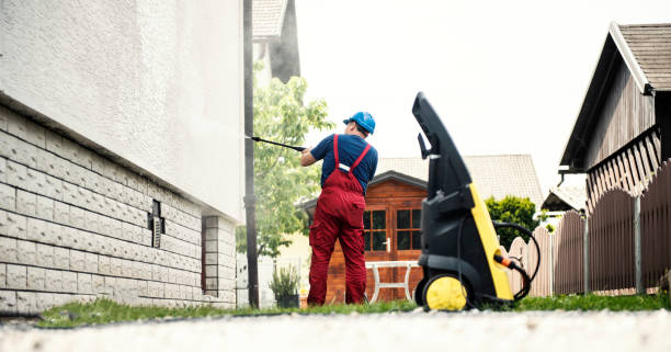Best Pool Deck Cleaning  in Dupo, IL
